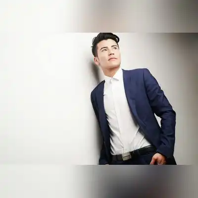 成冬芷